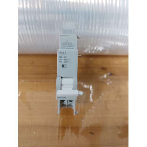 Schneider M9A26946 Bobina MX+OF 100-415VAC 110-130VDC