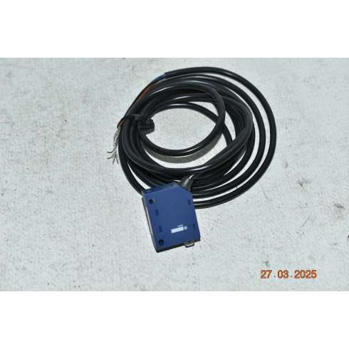 XUM9APANL2 Telemecanique Sensore Fotoelettrico  miniatura  Smax 8m,PNP,cavo 2 m