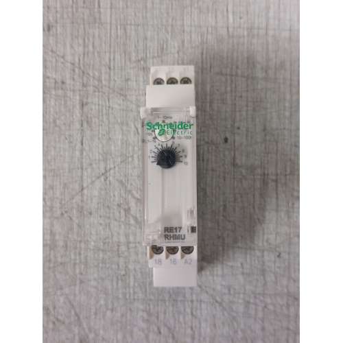 Schneider RE17RHMU Relè Temporizzato Bifunzione 1 S..100 H- 24..240VAC BIANCO