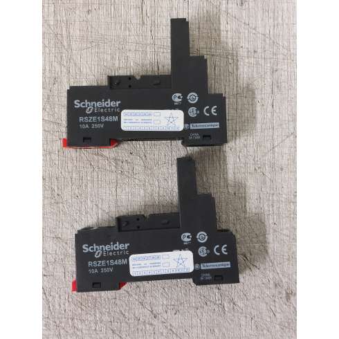 RSZE1S48M Base RSZ - contatto separato - 12 A  - connettore a vite