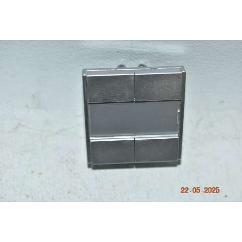 KNX 627660 Merten Pulsantiera multifunzione Doppia Plus Alluminio System M