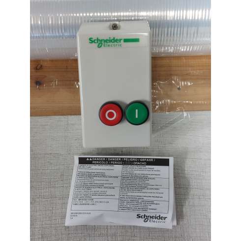 Schneider LE1D09N7 Avviatore DOL Chiuso, Bobina 9A, 415V CA, 2 Pulsanti