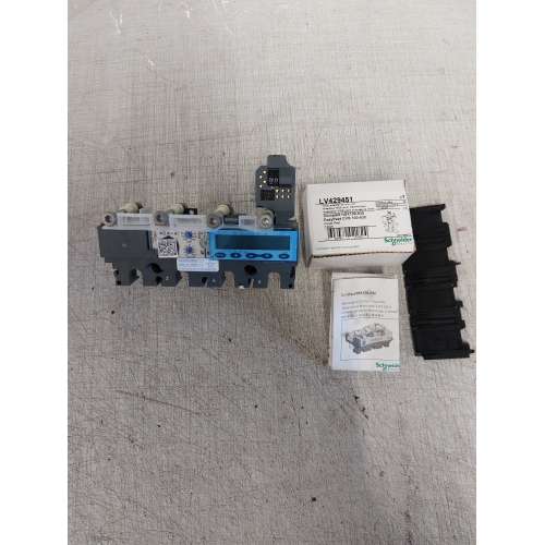 Schneider LV430516 Sganciatore - Micrologic 6.2 E - 160 A - 4 Poli 4d