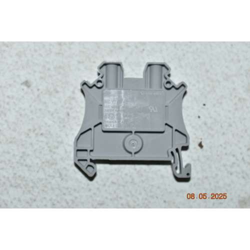 NSYTRV42 Schneider Linergy MKorsetto vite 2pt,4mm grigio confezione 50 pezzi