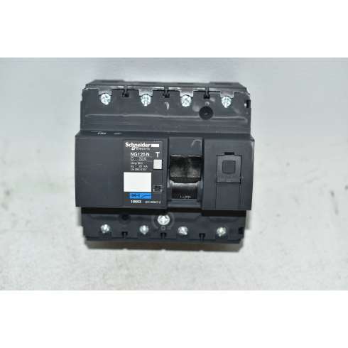 18653 Schneider Interruttore Magnetotermico NG125N  380 Volt 4 Poli 32 Amp 25 KA Curva C