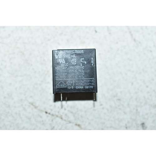 *NEW* Relè VE9HE-K TAKAMISAWA 9Vdc 1C  3Amp 220 Vac