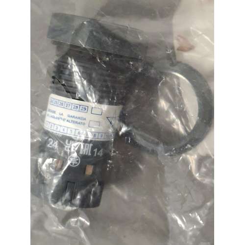 Schneider XB7NA23 Pulsante ad Impulso Nero - 2 NO