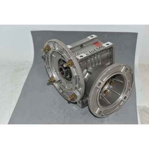 BONFIGLIOLI Riduttore W63 UF1 P90B5 Cod.2020022451001 B3 45