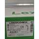 LXM28AU04M3X  servoazionamento di movimento monofase e trifase 400 W