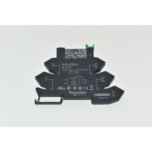 Schneider SSL1A12JDPR+SSLZRA1  Relè Stato Solido + Socket 3-12 VDC  2A/24-260 VAC