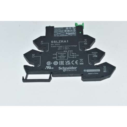 Schneider ZELIO SSL1D01BDPR+WSSLZRA1 Relè stato solido + socket ing.16-30 VDC