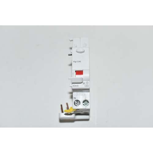 Schneider A9N19460 Blocco Differenziale  Vigi C40 1P+N25 Amp 30 mA Tipo A SI