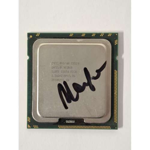Intel Xeon E5520 Quad core 2.26 Ghz LGA 1366 Processore Cpu SLBFD