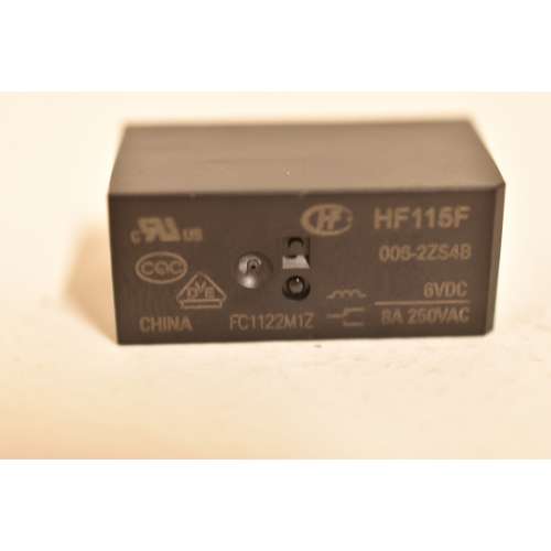 HF115F/006-2ZS4B HONGFA Relè di potenza 6VDC 8Amp 250 VAC 8 Pin