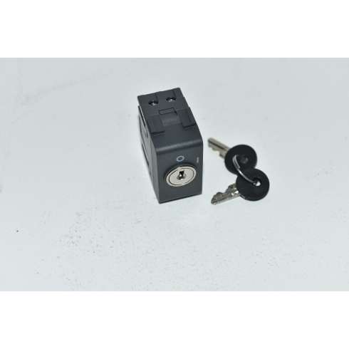 ABB ELOS 2CSE1021EL  Pulsante Bipolare NA Con Chiave 2P 10 Amp 250 Vac