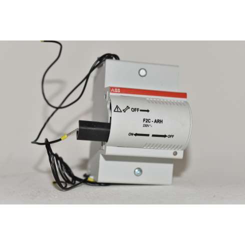 F2C-ARH 2CSF200992R0005 ABB Unità di Riarmo Automatico Domestico F200 30mA