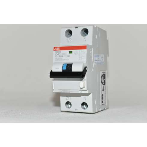 2CSR255040R1404 DS201C40AC30 ABB  Differenziale Magnetotermico 1P+N C40 30mA AC