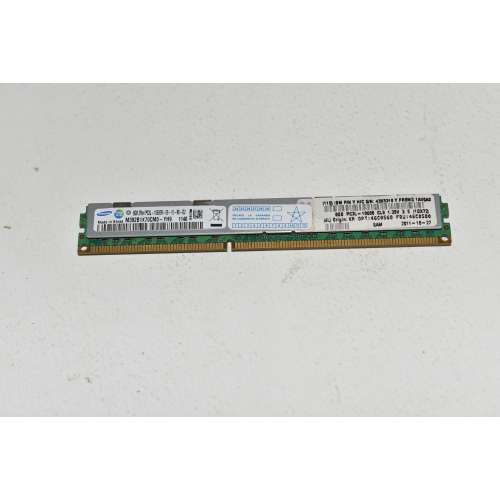 SAMSUNG M392B1K70CM0-CH9-8GB DDR3 Server Registrato RAM 10600R
