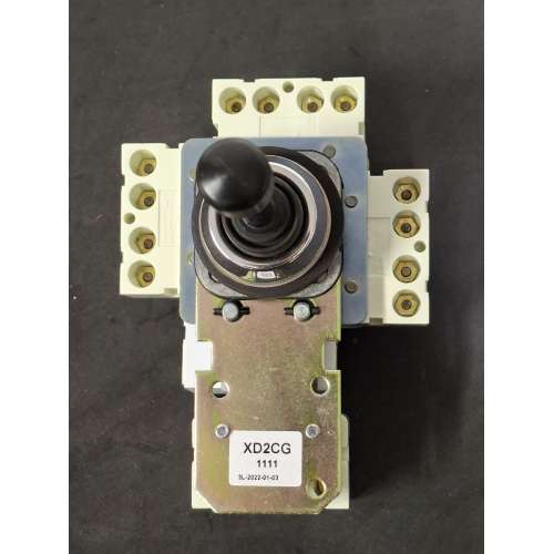 Schneider XD2CG1111 Manipolatore joystick 4 Posizioni N+S+E+O