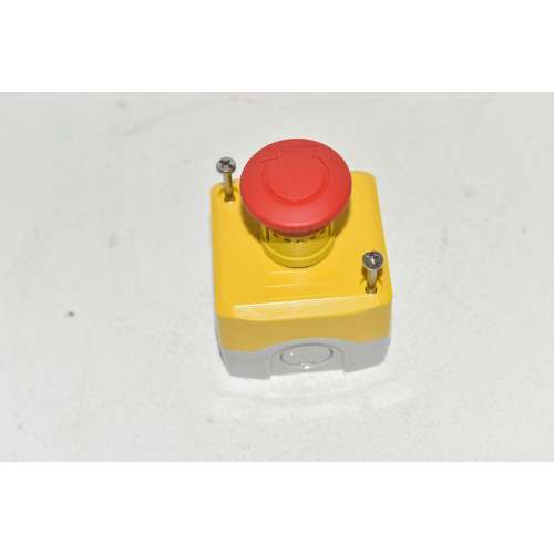 XALK1786 Schneider Pulsantiera Plastica Gialla 1 Fungo Emergenza Rosso 40 mm 1NC