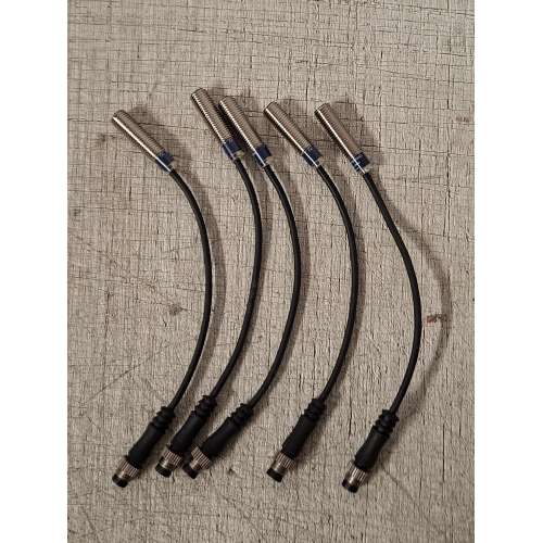 4 PIECES XS508B1PBP01SAQ Sensore di Prossimità Induttivo (ARM1/1)