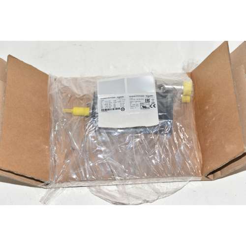 SH30401P07F2000 Schneider PacDriver SH3 Motor 40mm IP 50 con Freno