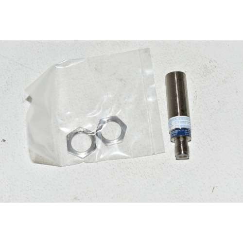Sensore di prossimità XS618B1NAM12 Telemecanique M12 4mm PNP 12..48 Vdc