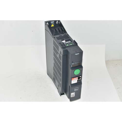 Schneider ATV320U22M2B  Variatore di Velocità 2.2kW 200...240V 1 fase