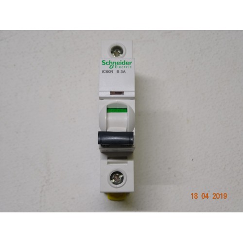 SCHNEIDER A9F73103 Circuit Breaker-iC60N 1P-B-3A-6 (C-A-2)