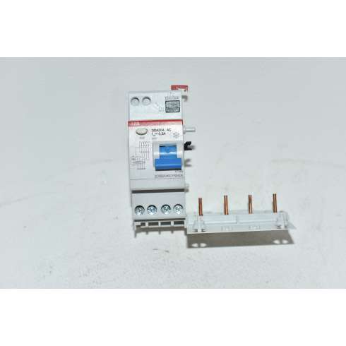 Blocco Differenziale 4 poli 0.3Amp  ABB DDA204 AC-40/0.3