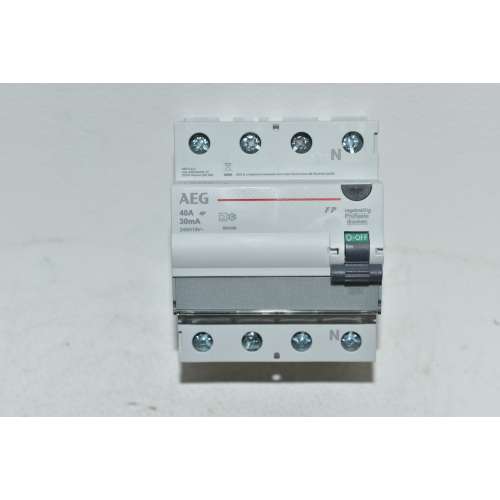 Differenziale Puro Trifase 4 Poli AEG FPA 40 Amp 30mA Tipo A FPA 40/0,03-4