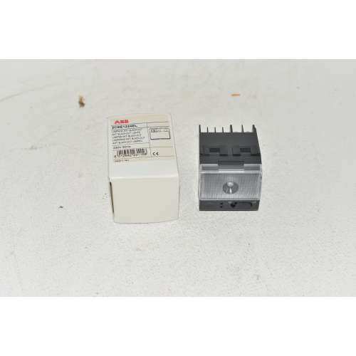 ABB 2CSE1224EL  Elos Lampada Anti Black-Out Estraibile  lampada di emergenza