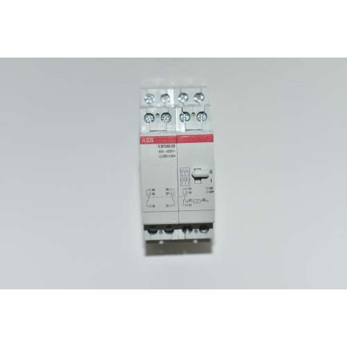 Rele Passo-Passo ABB 2CSM117000R0211 E 257C003-230  3CO 16 Amp 230Vac/115VDC
