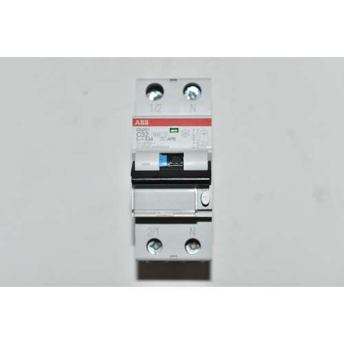 Differenziale Magnetotermico ABB DS201C32APR300  C32 300mA 6KA Type AP-R