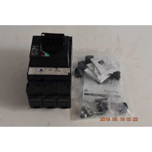 LV430406 E LV430430 160A-3 poli-Senza Sganciatore (CA4)