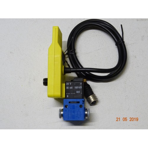 WENGLOR Sensor UF44PAS365 REFLECTIVE SENSOR 