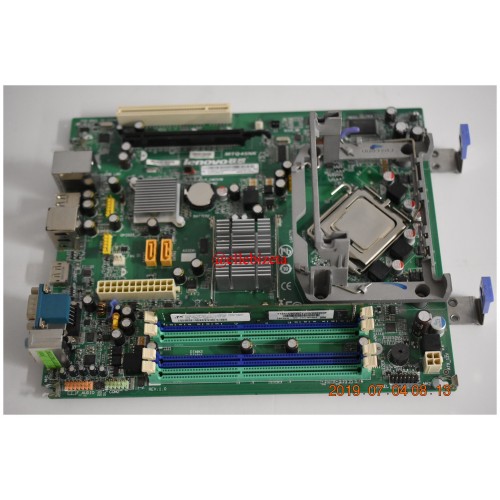 Lenovo M7638W65  MTQ45NK motherboard con proc. Intel E5200  (IB1))